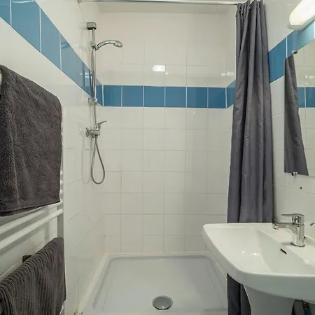 Le Cinema - - Proche Sanctuaire Apartamento